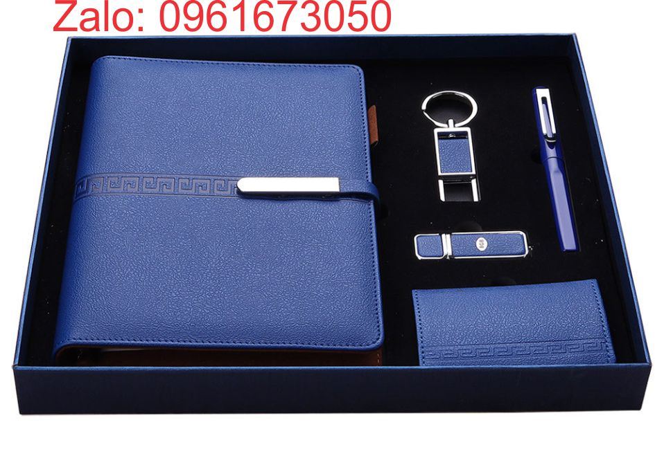 Bộ quà tặng sự kiện 5 món sản xuất với màu theo yêu cầu khách hàng in logo theo yêu cầu