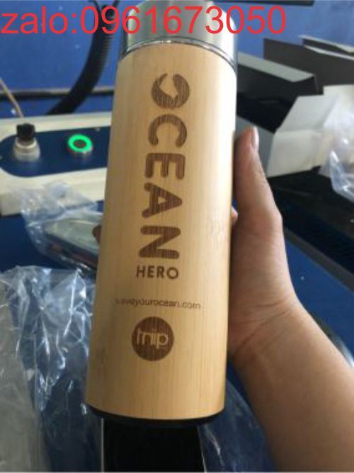Cung cấp bình giữ nhiệt tre 500ml - 450ml khắc laser logo miễn phí làm quà tặng khách hàng