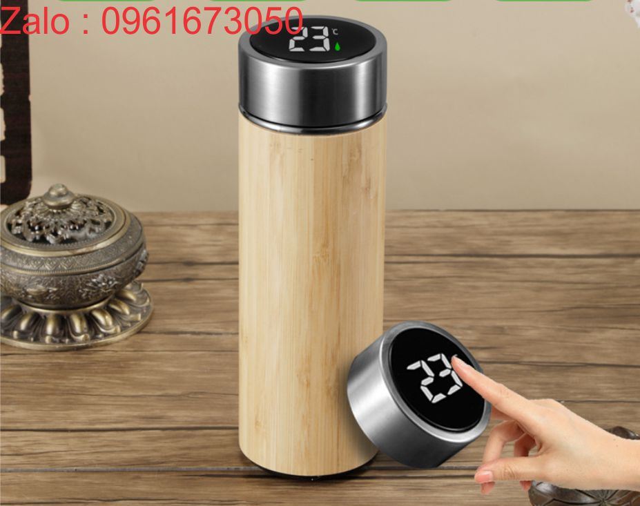 cung cấp giá sỉ bình giữ nhiệt gỗ tre hiển thị nhiệt độ led làm quà tặng doanh nghiệp