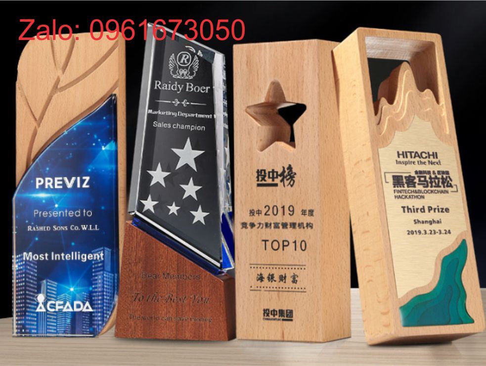 Gia công kỷ niệm chương bằng gỗ theo yêu cầu