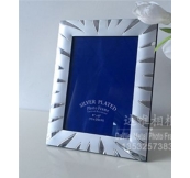 Khung Hình Bằng Kim Loại Để Bàn Khắc Laser Logo Theo Yêu Cầu. Kkl 14