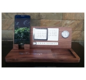 Mã Lg12 - Lịch Bàn Bằng Gỗ Walnut Có Đồng Hồ Khắc Laser Logo Theo Yêu Cầu